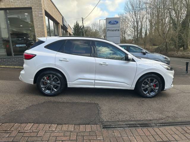2022 Ford Kuga 2.5 190ps FHEV ST-Line Edition 5dr Auto
