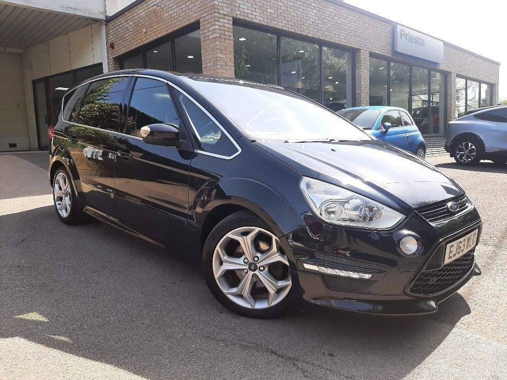 2013 Ford S-MAX