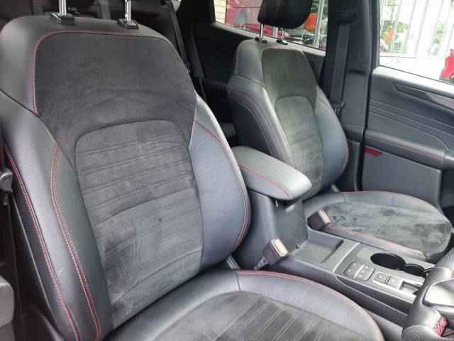2022 Ford Kuga 2.5 225ps PHEV ST-Line X Edition 5dr CVT Auto