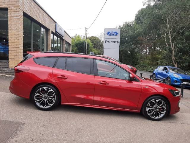 2024 Ford Focus 1.0 EcoBoost 155ps MHEV ST-Line X Auto Estate