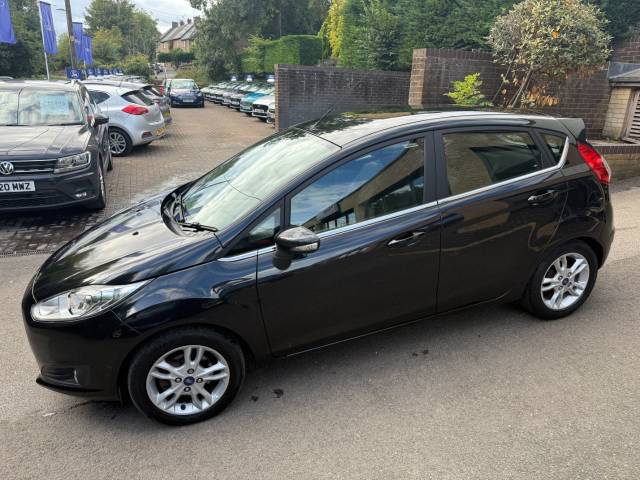 2014 Ford Fiesta 1.6 105ps Zetec 5dr Powershift Auto