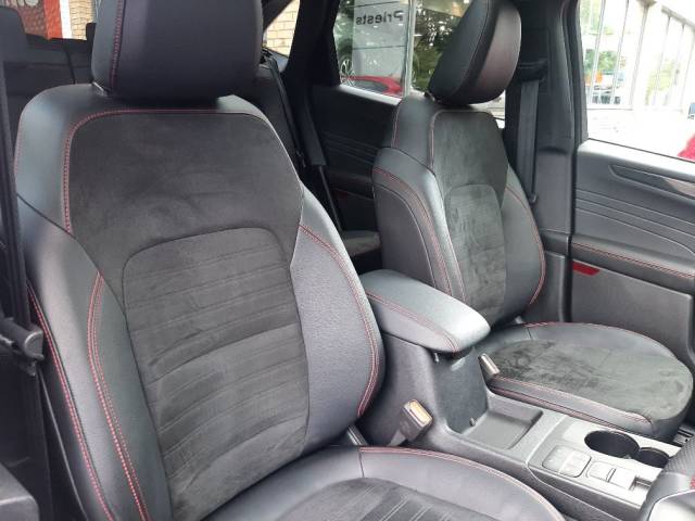 2023 Ford Kuga 2.5 225ps PHEV Graphite Tech Edition 5dr CVT Auto