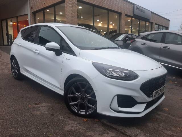 Ford Fiesta 1.0 EcoBoost 100ps ST-Line 5dr Hatchback Petrol Frozen White