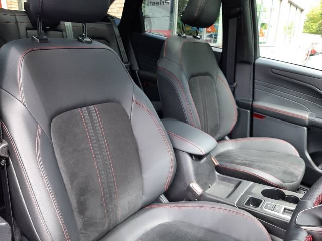 2025 Ford Kuga 2.5 243ps PHEV ST-Line X Black Package 5dr CVT Auto