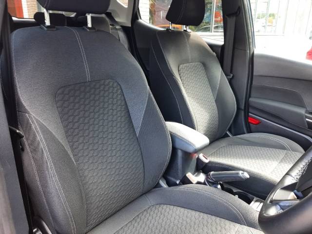 2022 Ford Fiesta 1.0 EcoBoost 125ps MHEV Titanium 5dr Auto