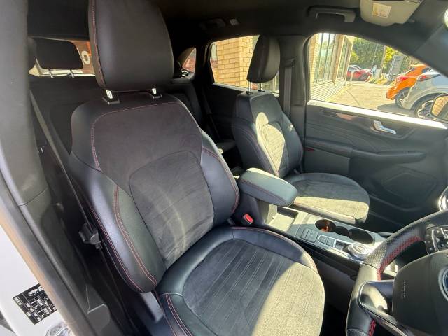 2022 Ford Kuga 2.5 190ps FHEV ST-Line Edition 5dr CVT Auto