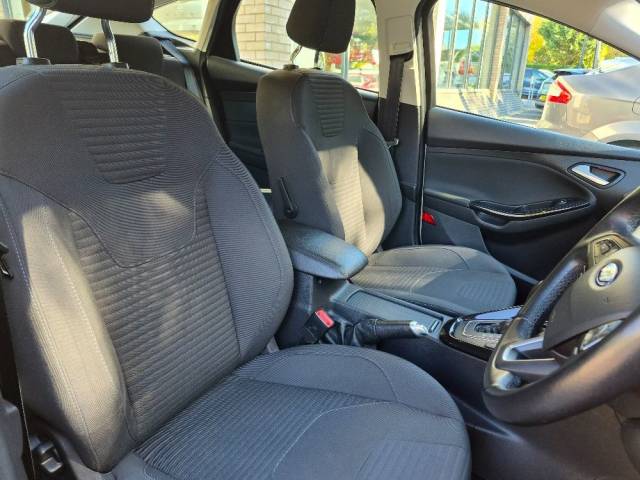 2017 Ford Focus 1.0 EcoBoost 125ps Titanium 5dr Auto