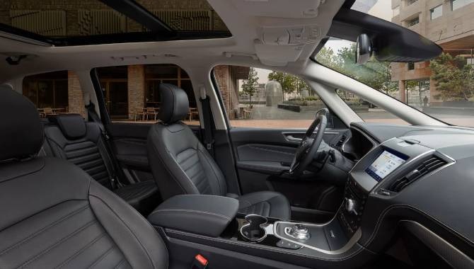 Ford Galaxy - Interior
